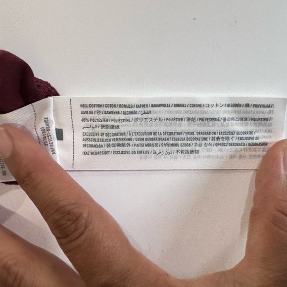 Kids Top - Red Abercrombie ๐ - Picture 6 of 7